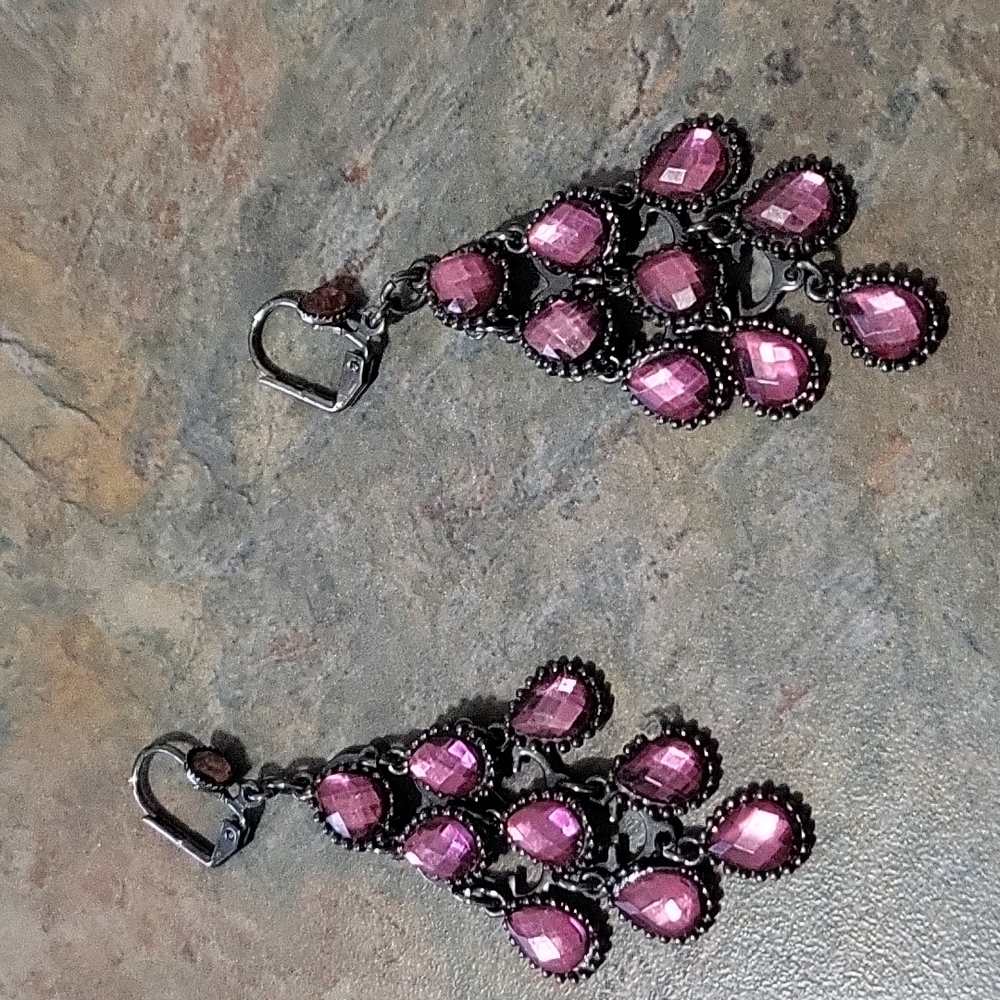 Gorgeous dangling earrings